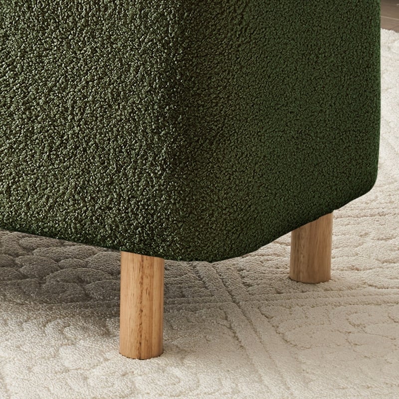 Pouf de rangement en boucle écrue (39,5 cm), en sherpa, avec pieds en bois, idéal pour le salon ou la chambre.