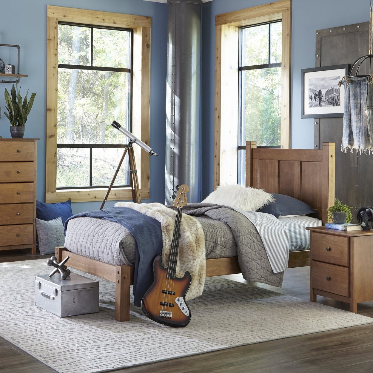 Lit plateforme en bois massif de style Shaker, meuble en bois grainé